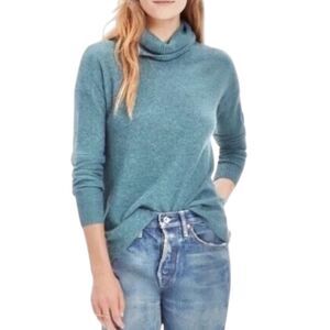 Madewell Ribbed Turtleneck Sweater in Teal